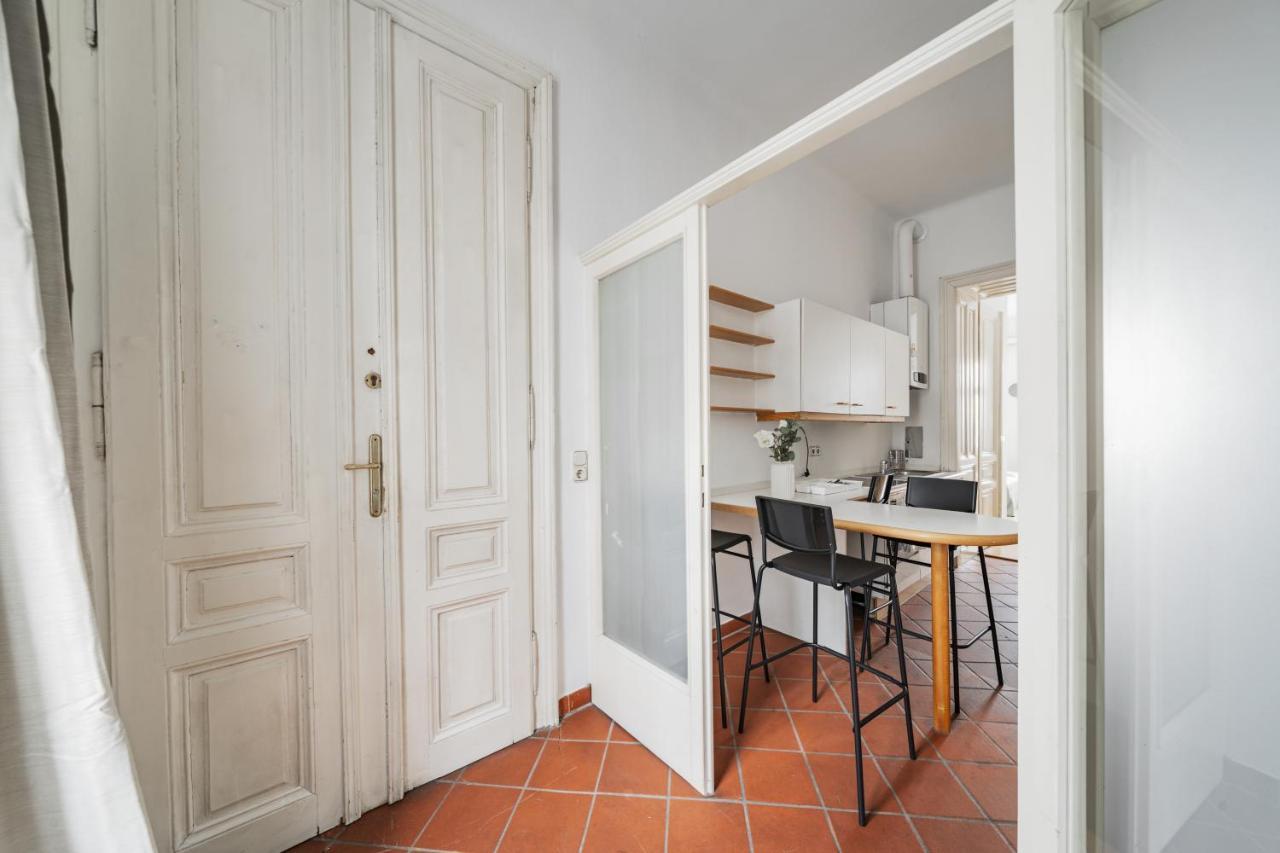 Stylisch Condo In Vienna'S 18Th District ภายนอก รูปภาพ